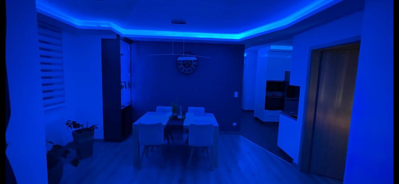 N.Cristian Apartment Budapest Bagian luar foto
