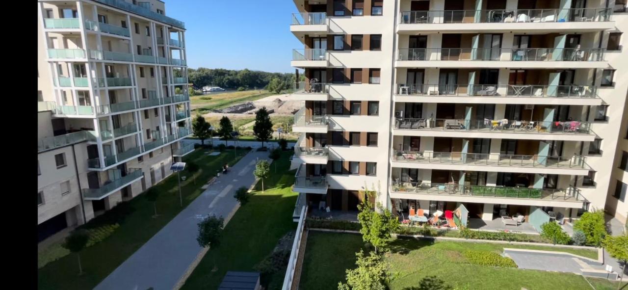 N.Cristian Apartment Budapest Bagian luar foto